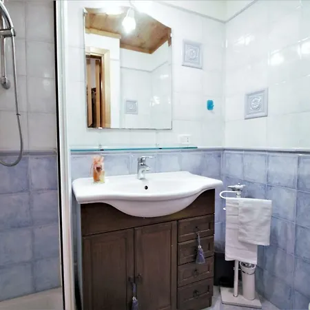 Holidaycasa Rinaldo - A Due Passi Dal Mare Daire *